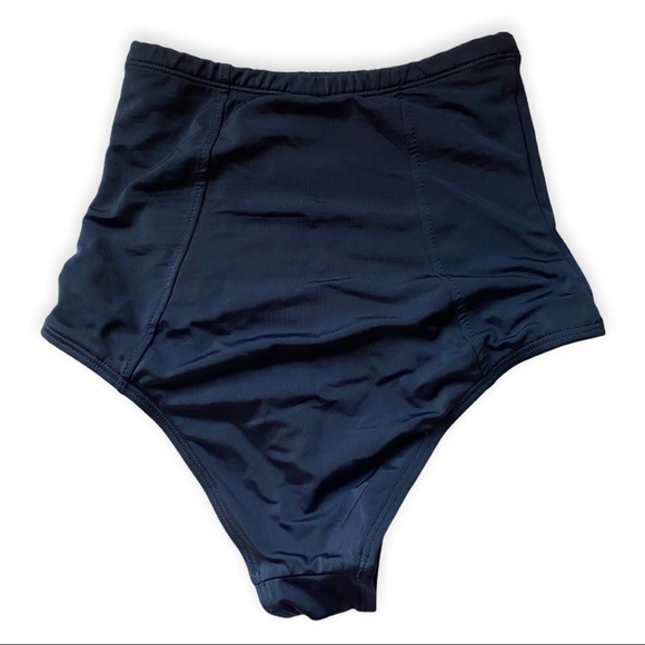 High-Waisted Bikini Bottoms | Streamlined and Slimming. - Picture 2 of 7